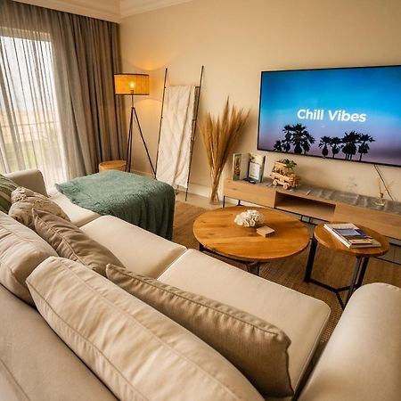 Langstrand Deja Blue Beachfront Villa, Newly Renovated מראה חיצוני תמונה