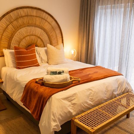 Langstrand Deja Blue Beachfront Villa, Newly Renovated מראה חיצוני תמונה
