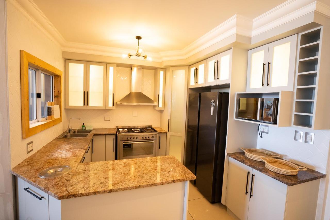 Langstrand Deja Blue Beachfront Villa, Newly Renovated מראה חיצוני תמונה